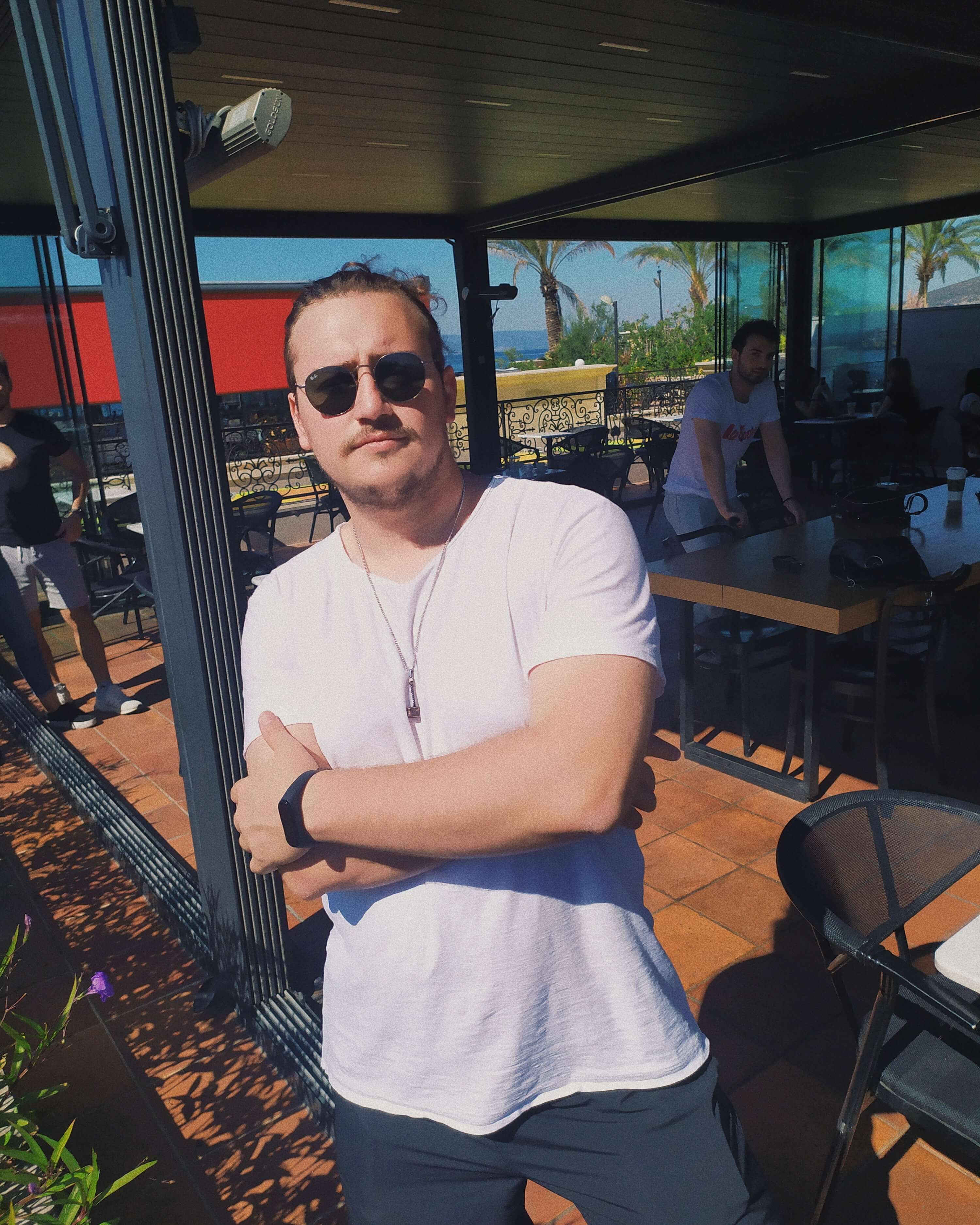 Hasan Tezcan fotoğrafı